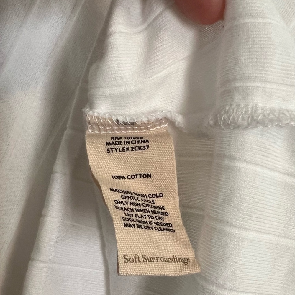 Soft Surroundings Coastal White Top LagenLook Asymmetrical Artsy Size Large EUC - Picture 7 of 8